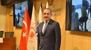 Hayrettin Uçak Kimdir?