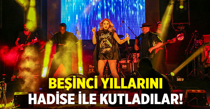 Ünlü pop sanatçısı Hadise,