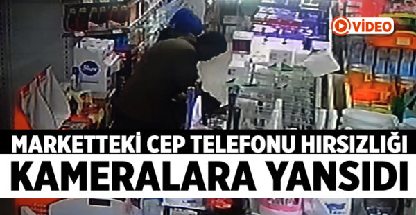 Denizli’de bir markette çalışan