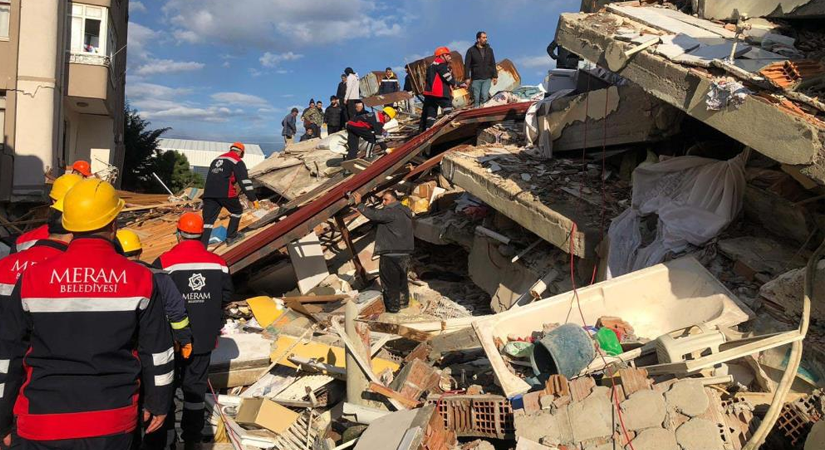 Tüm Türkiye'yi etkileyen deprem