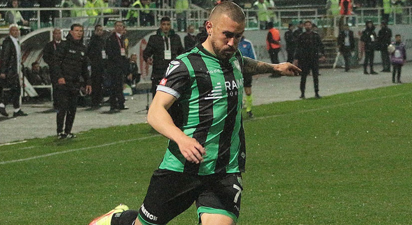 Altaş Denizlispor evinde Erzurumspor'u