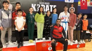 DENİZLİLİ SPORCULAR KARATE TURNUVASINDAN DERECELERLE DÖNDÜ