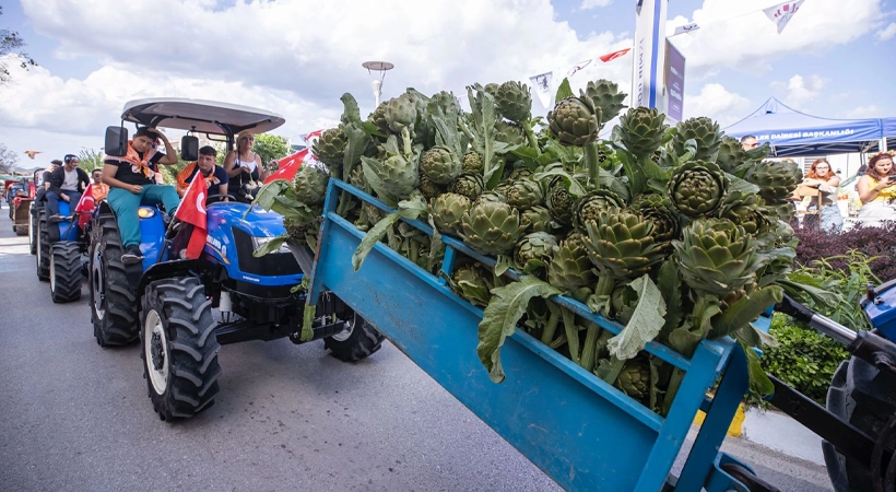 İzmir Büyükşehir Belediye Başkanı