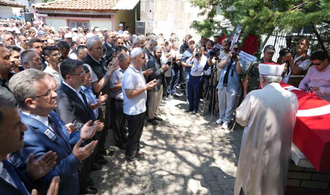 İZMİR’İN BERGAMA İLÇESİNDE ÇIKAN