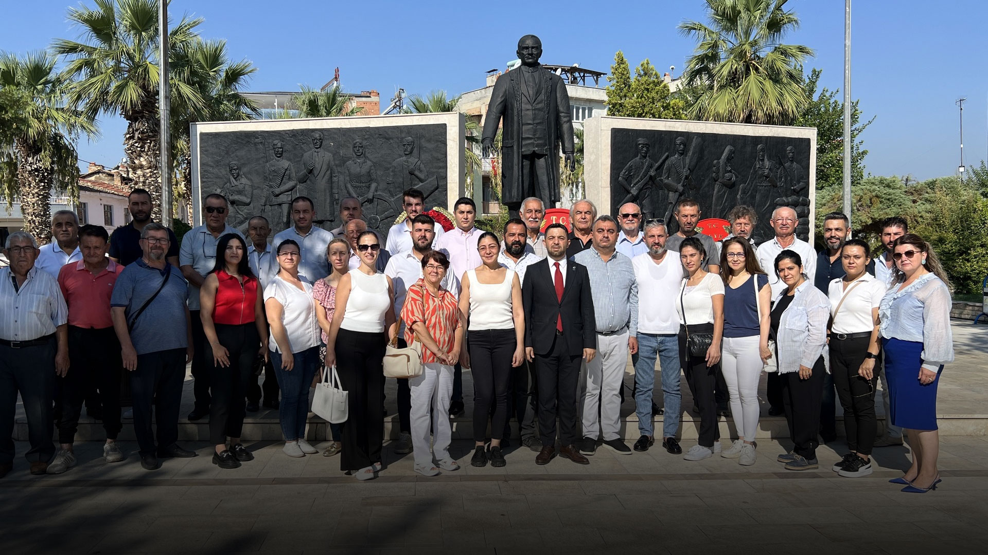 Denizli Sarayköy’de Zafer Bayramı Törenine Kimse Katılmadı!