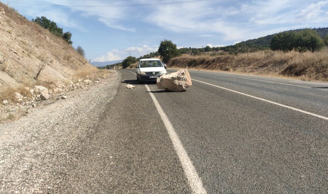 ÇEVRE YOLUNA TAŞ ÜŞTÜ