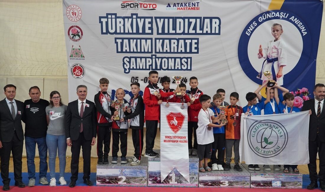 TÜRKİYE YILDIZLAR TAKIM KARATE