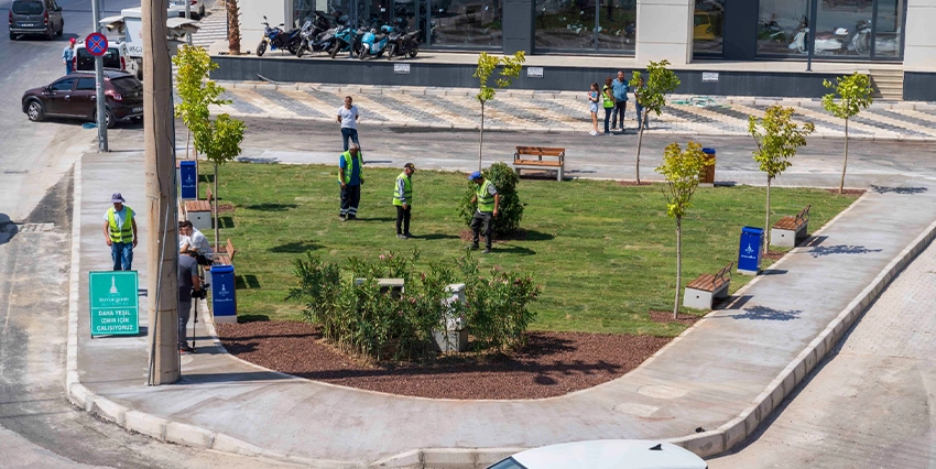 İzmir Büyükşehir Belediye Başkanı