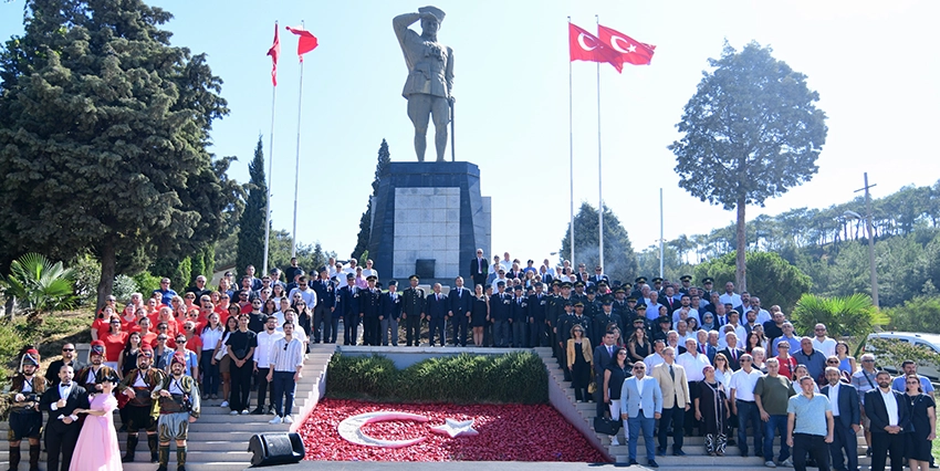 İzmir’in düşman işgalinden kurtuluşunun