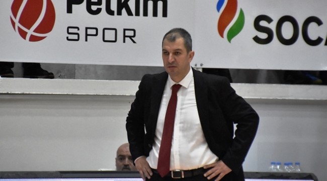 ALİAĞA PETKİMSPOR BAŞANTRENÖRÜ BURAK