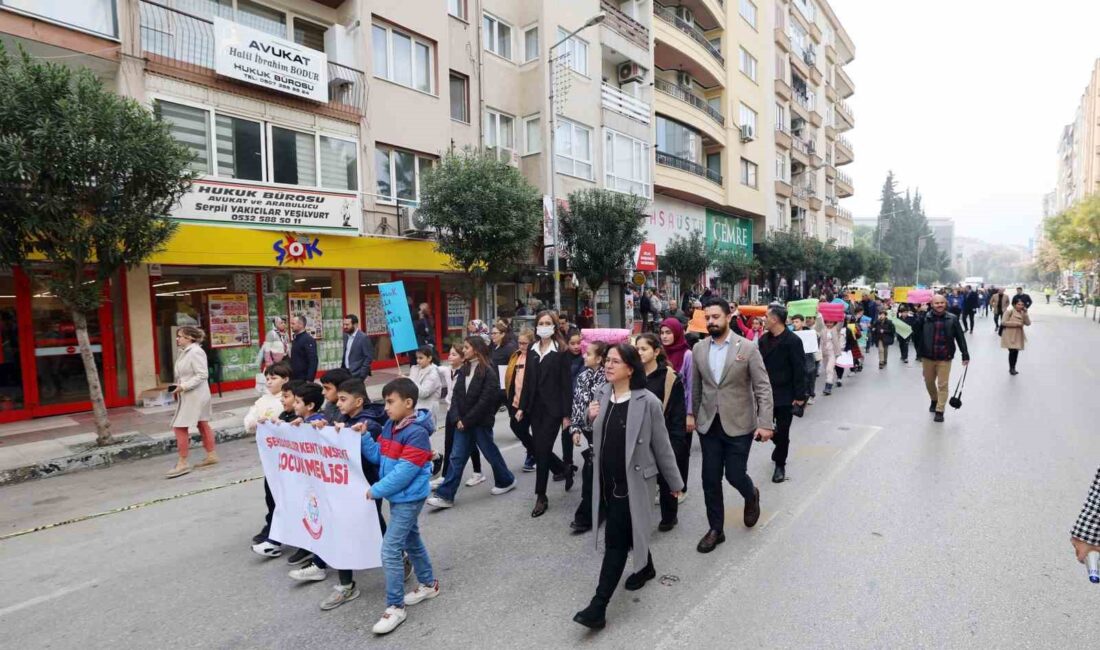 Manisa’da çocuklar hakları için yürüdü