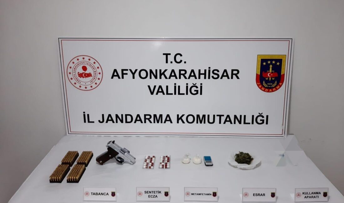 AFYONKARAHİSAR’DA UYUŞTURUCU SATICISI YAKALANDI