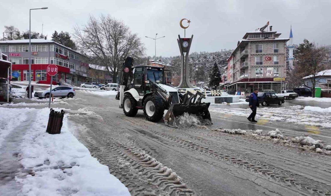 DENİZLİ’DE YOĞUN KAR YAĞIŞININ