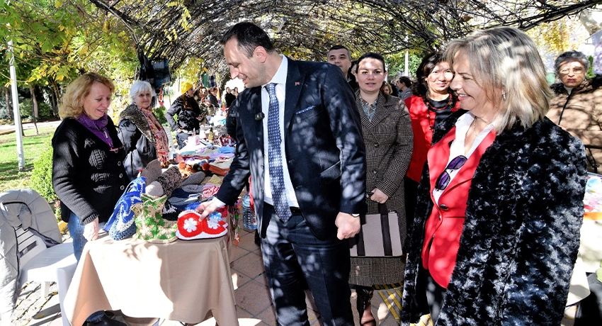 Bornova Belediyesi’nin ev sahipliğinde