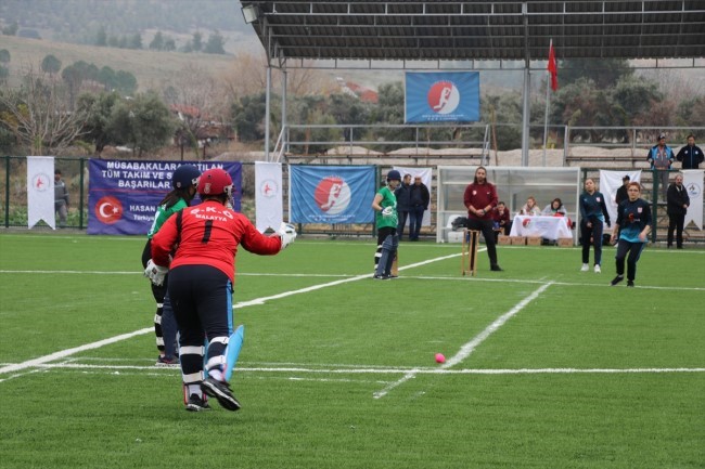 KRİKET U-19 TÜRKİYE ŞAMPİYONASI