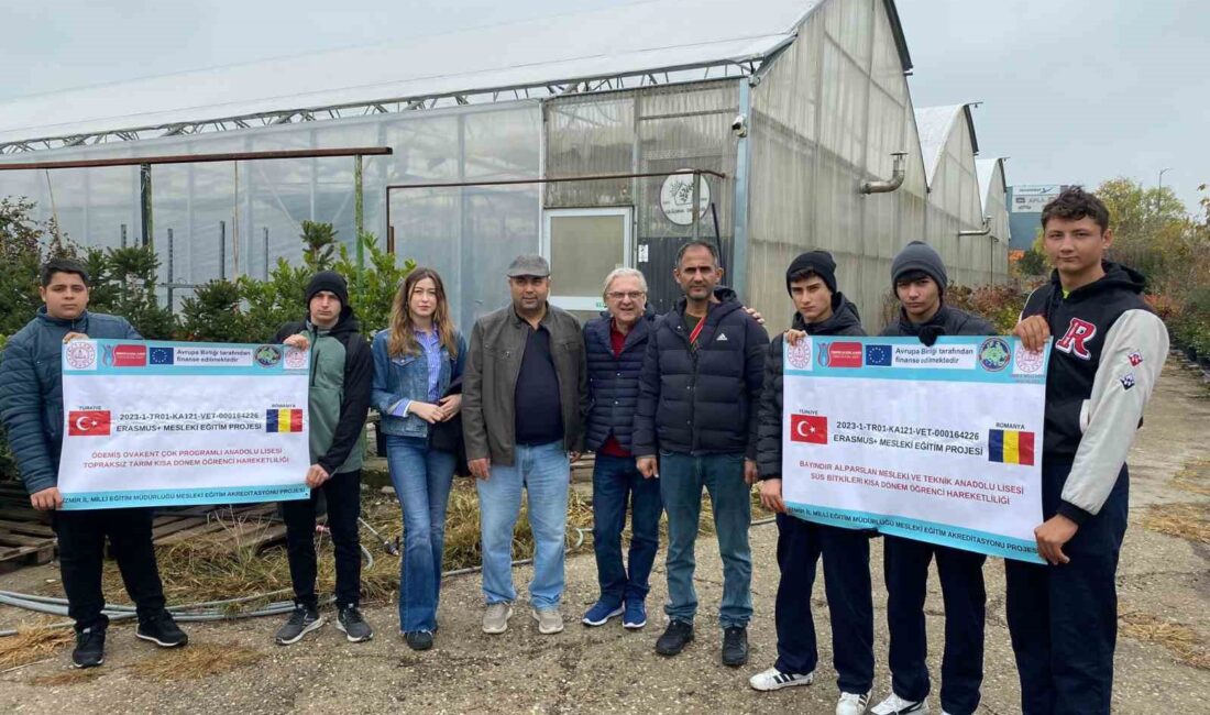 GENÇLER, ‘TOPRAKSIZ TARIM' UYGULAMALARINI