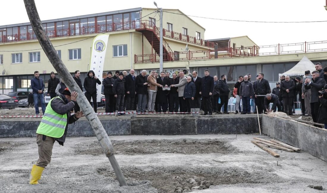 TAVŞANLI AHİ EVRAN CAMİİ’NİN