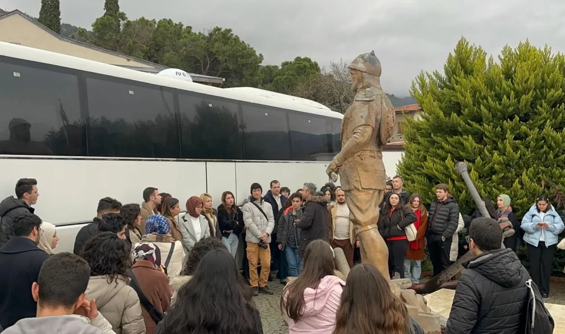 İzmir Büyükşehir Belediyesi “Gençler