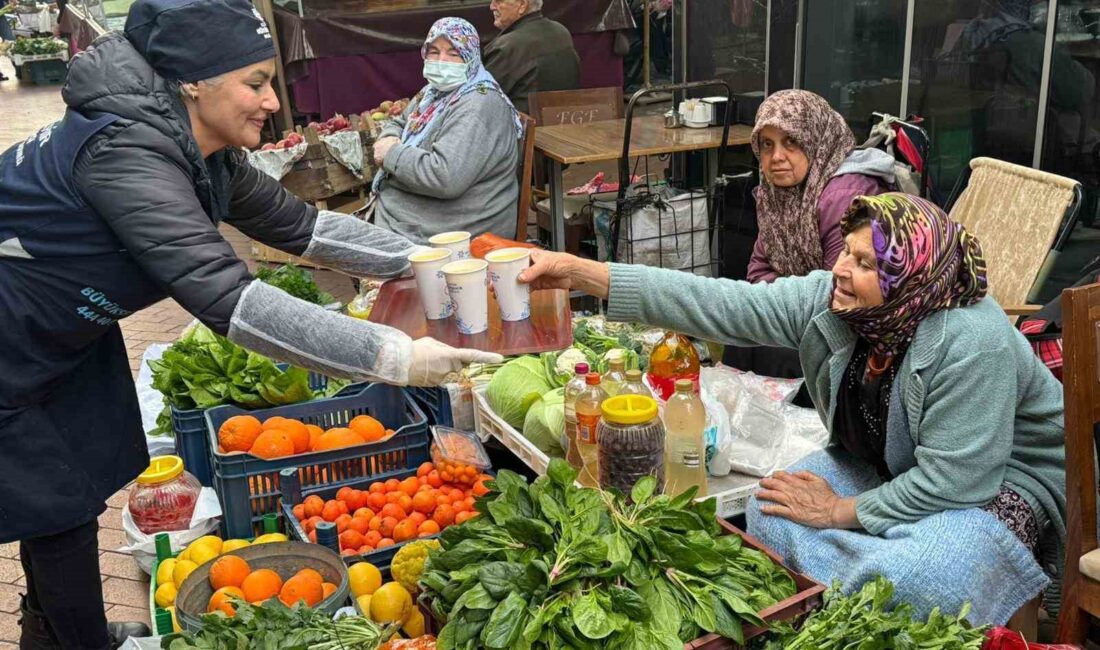 BÜYÜKŞEHİR’İN SICAK ÇORBA İKRAMI