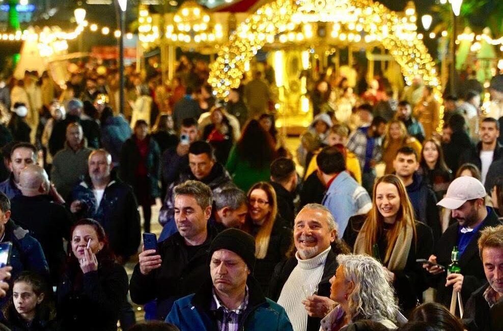 TÜRKİYE'NİN FARKLI İLLERİNDEN ÇEŞME’YE