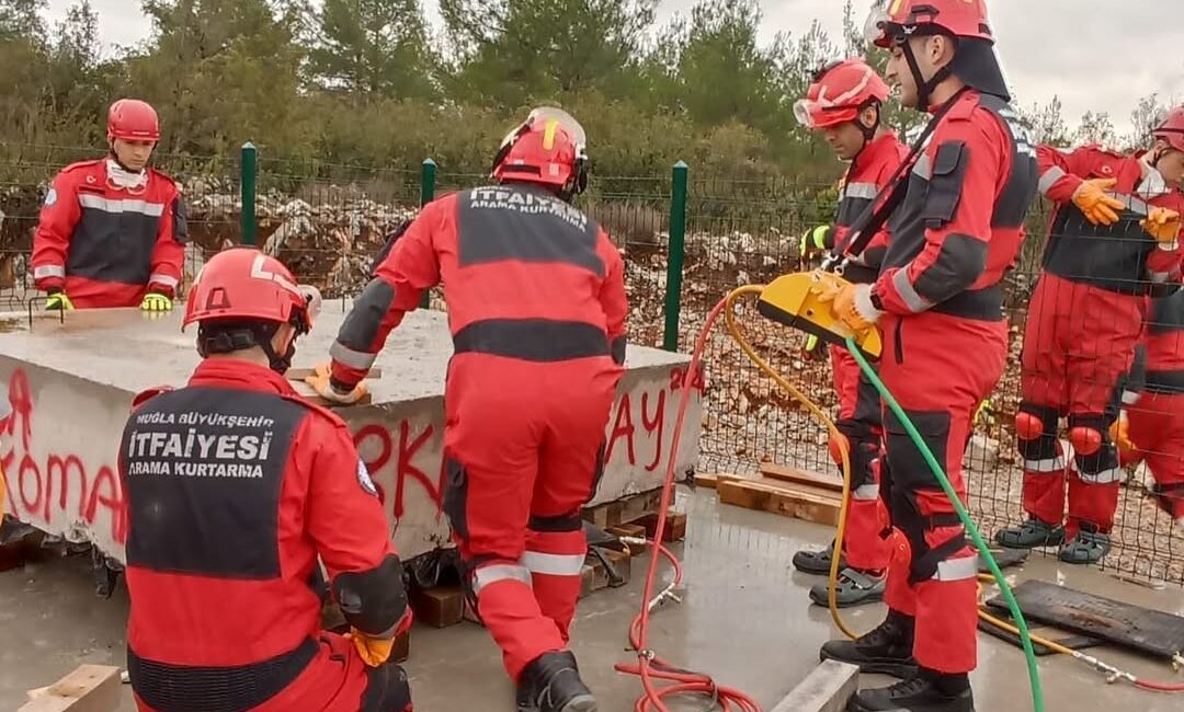 MUĞLA AFAD’DAN İTFAİYE PERSONELİNE