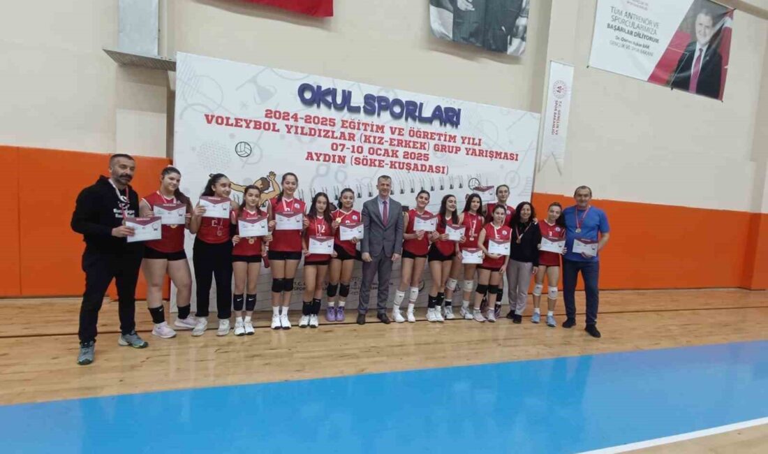 OKUL SPORLARI VOLEYBOLDA YARI