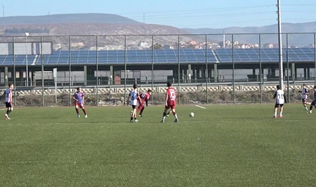 KÜTAHYA'DA ÖĞRENCİLER, SÖMESTR TATİLİNİ