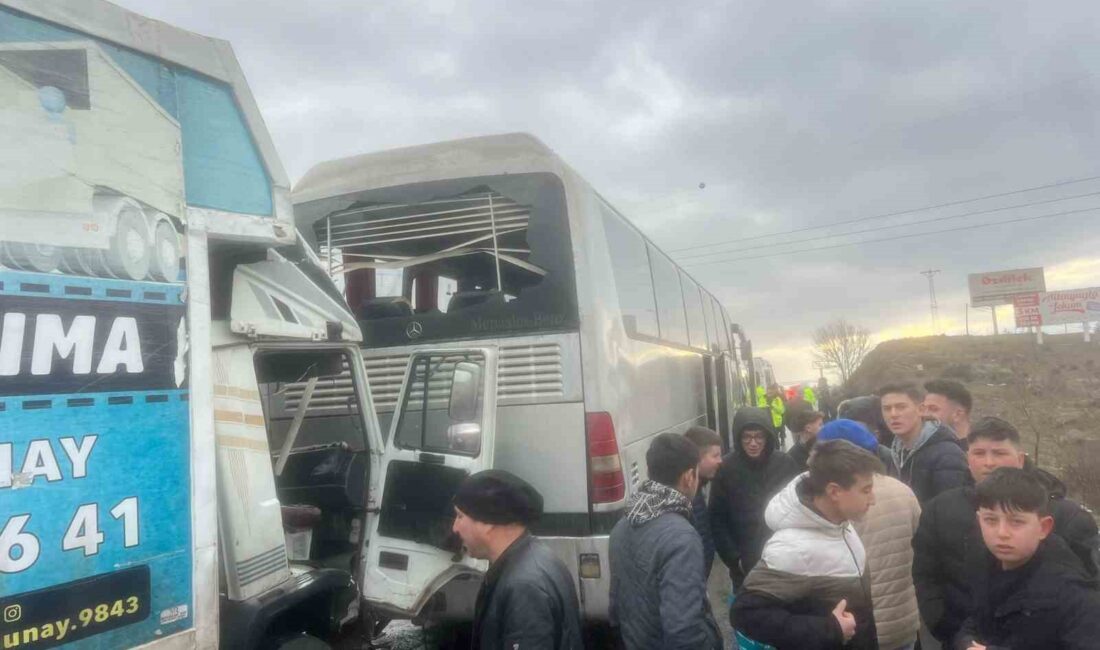 AFYONKARAHİSAR’DA OTOBÜS KAZASI