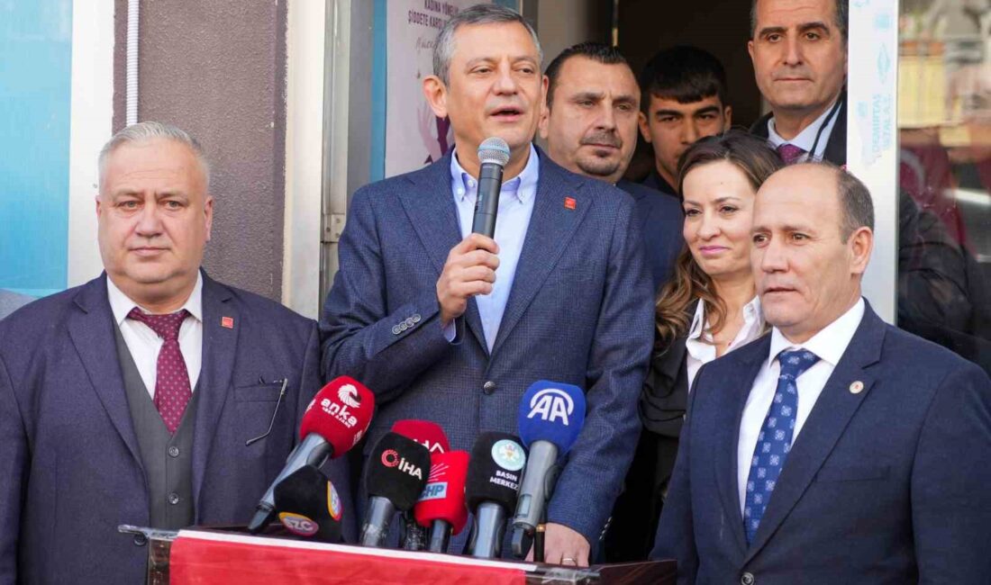 CUMHURİYET HALK PARTİSİ (CHP)