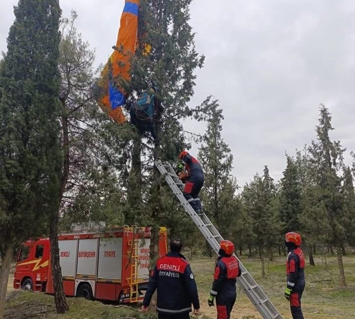 DENİZLİ’NİN PAMUKKALE İLÇESİNDE UÇUŞ