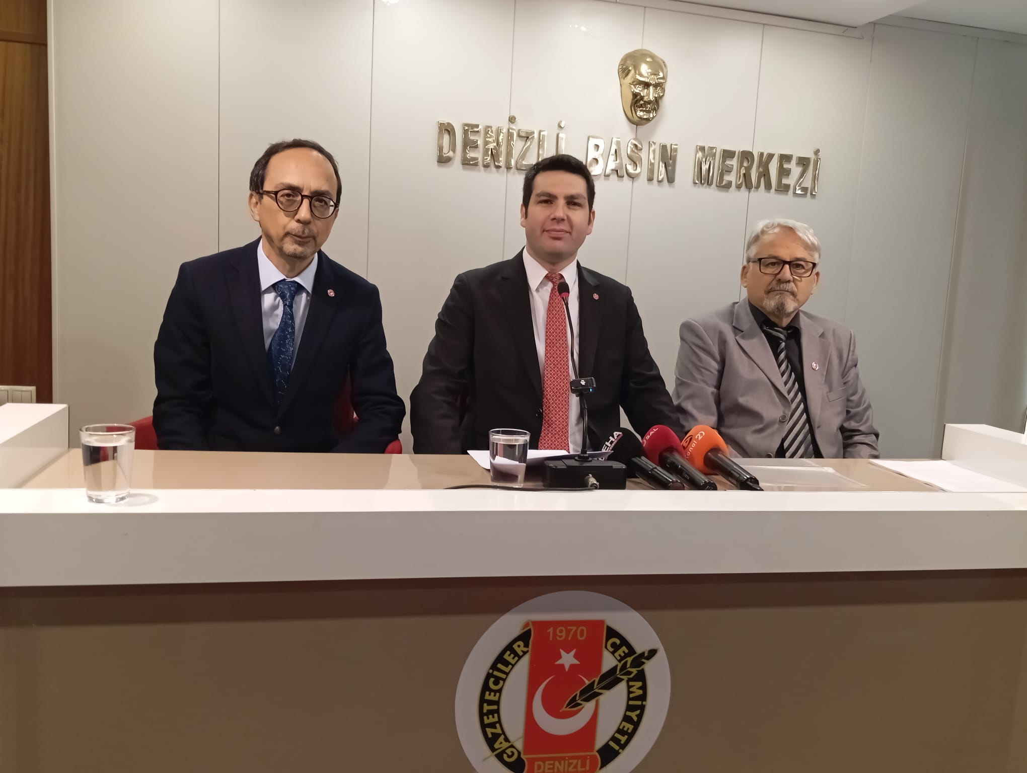 Vatan Partisi’nden Sert Açıklama: “AK Parti’nin Suriye ve Ukrayna Politikası İflas Etmiştir”