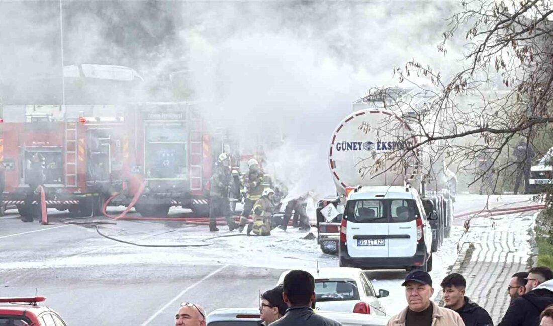 ALİAĞA’DA PARK HALİNDEKİ TANKERDE