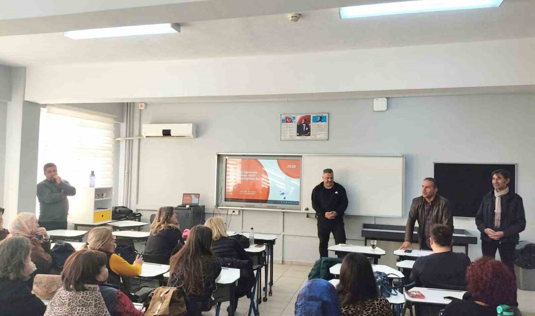 KÖYCEĞİZ’DE FUTURE CLASSROOM LAB