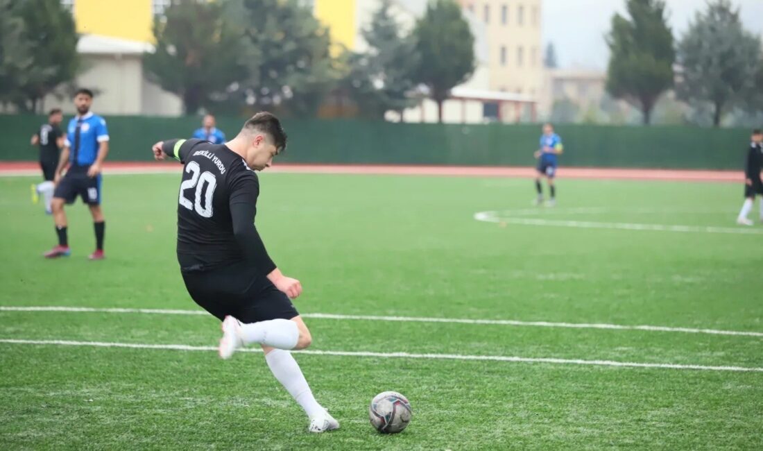 OKUL SPORLARI FUTBOL GENÇLER